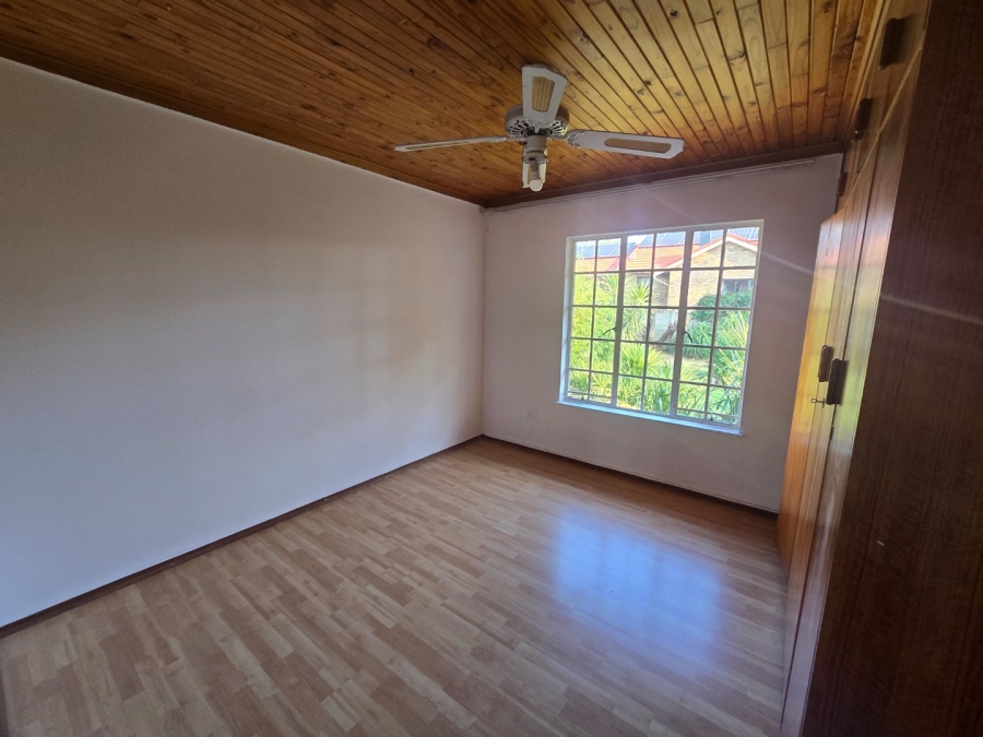 4 Bedroom Property for Sale in Heuwelsig Free State
